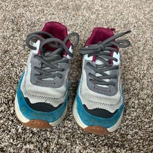 Zara Boys Size Euro 28 Sneaker